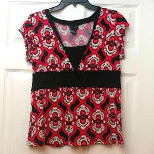 BAY STUDIO Size LP Red & Black Patterned Blouse